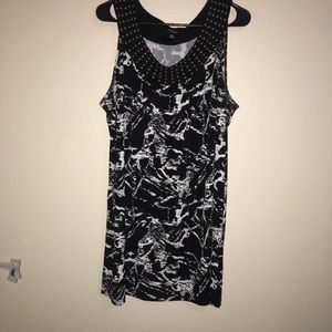 Style&co Woman 3x Black & White Sleeveless Top